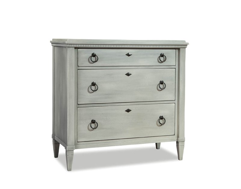 durham bedroom furniture bachelors chest 1004-166